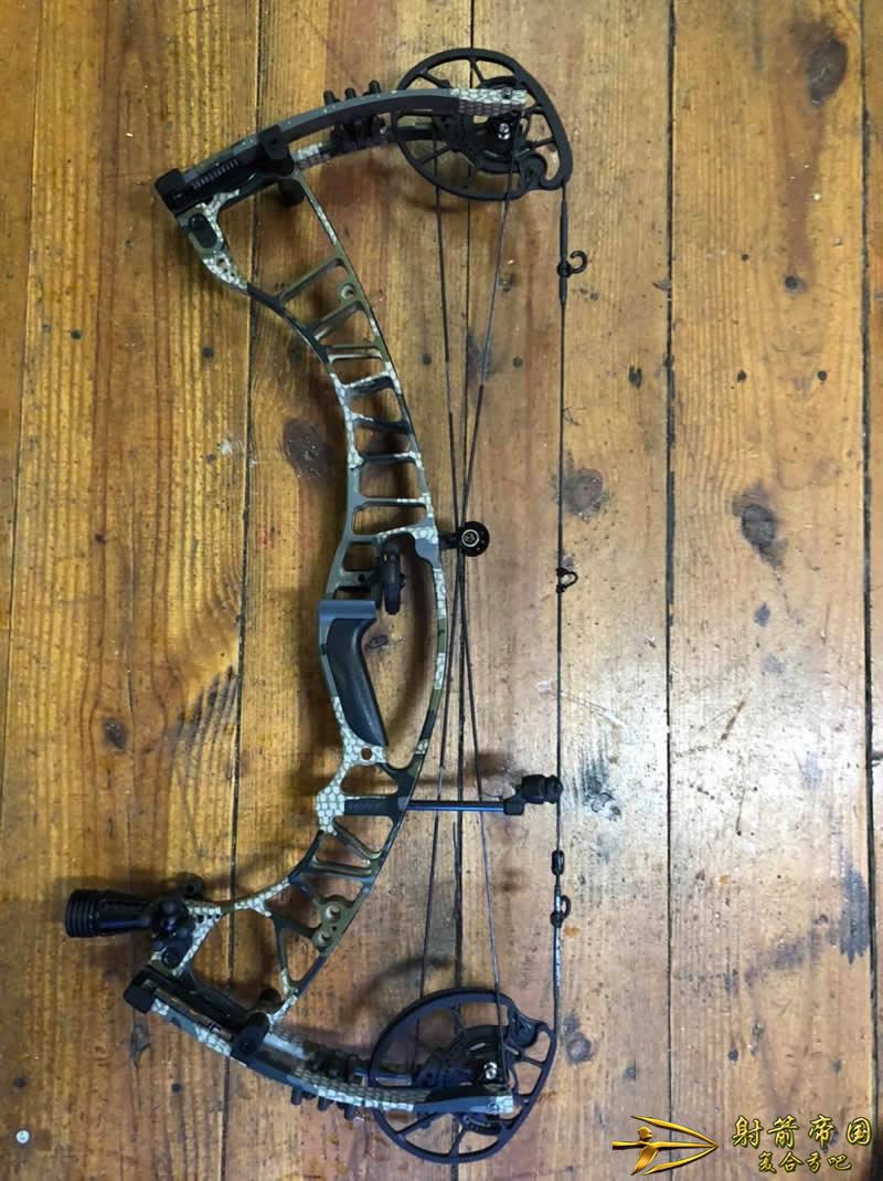  Hoyt Ventum 30