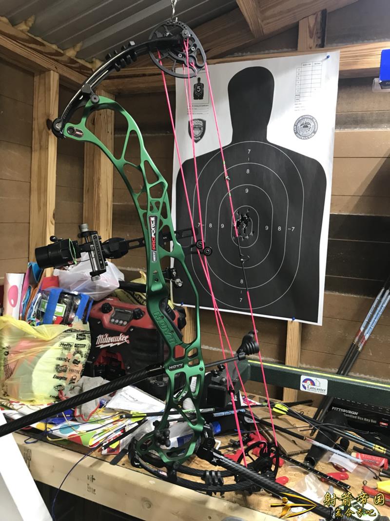 2018 HOYT Pro Force