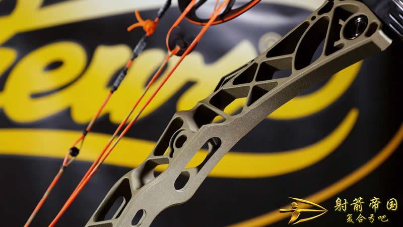 Mathews VXR 31