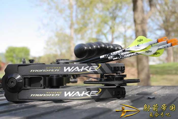 Mathews Monster Wake